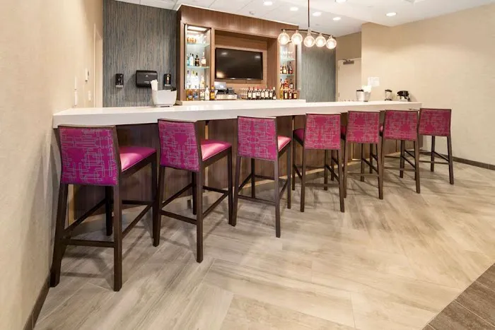 Home2 Suites by Hilton Newark Airport Picture 9