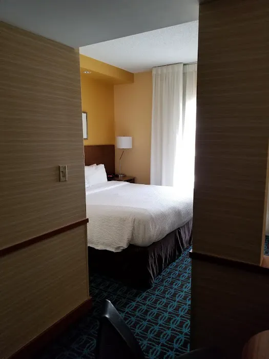 Fairfield Inn & Suites Newark Liberty International Airport Picture 6