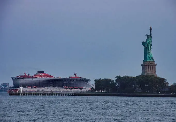 Liberty State Park Walkway Picture 3
