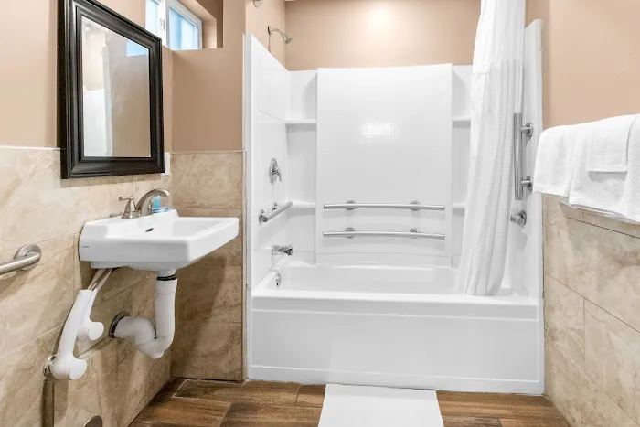 Americas Best Value Inn Avenel Woodbridge Picture 4