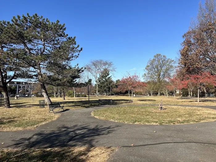 Bicentennial Park Picture 2