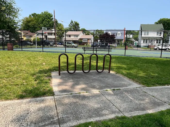 Grove Street Park Picture 1