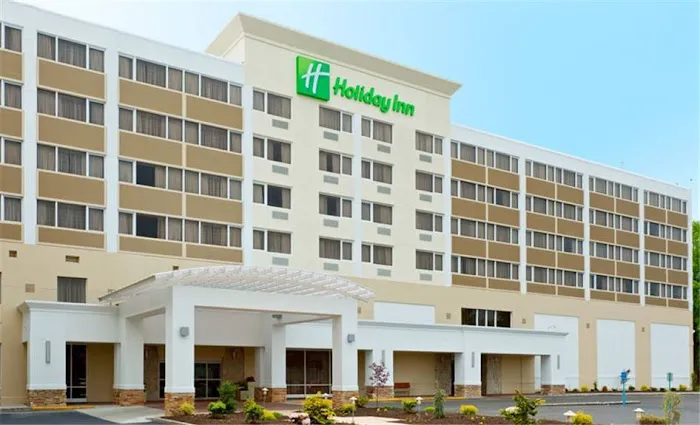 Holiday Inn Clark - Newark Area by IHG Picture 4