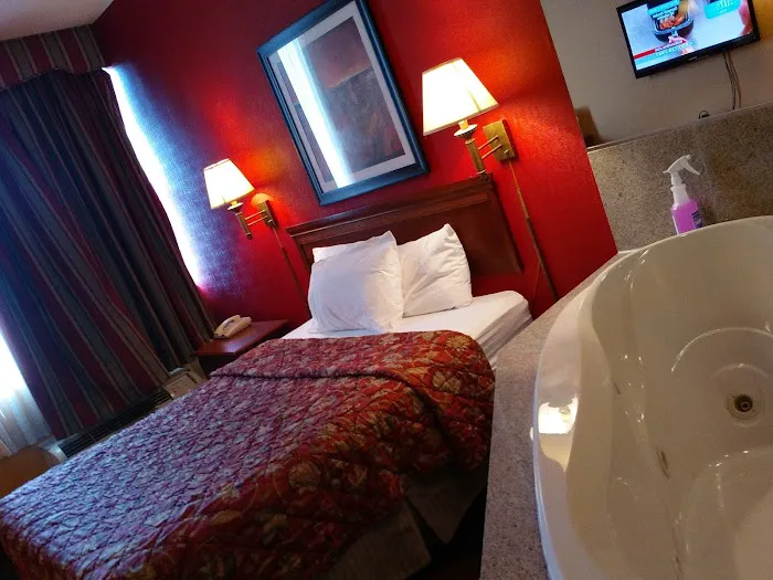 Ramada by Wyndham East Orange Picture 9
