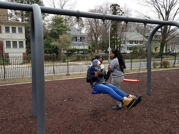 Elmwood Park Picture 4