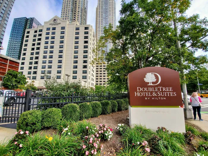DoubleTree by Hilton Hotel & Suites Jersey City Picture 9