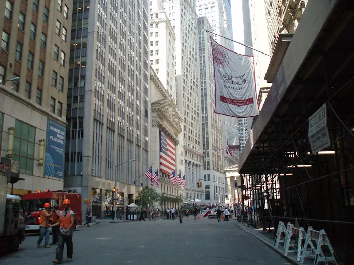 Manhattan East Suites Picture 6