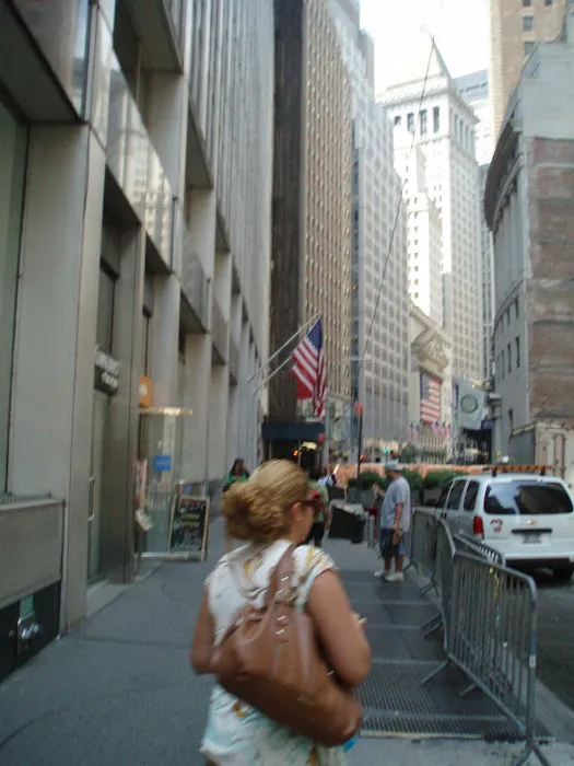 Manhattan East Suites Picture 4