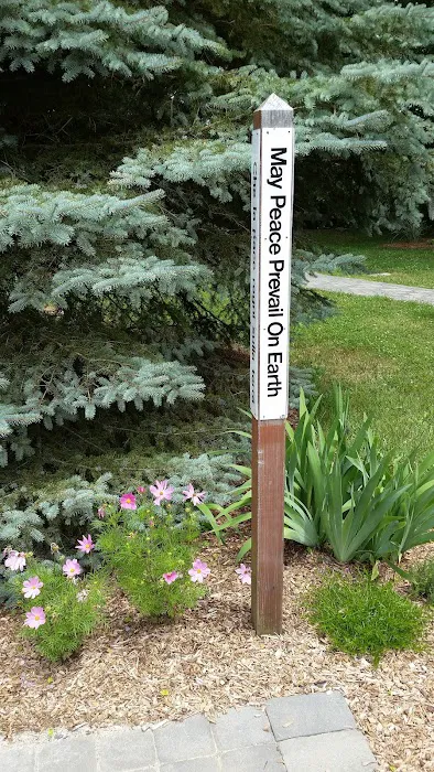 Robin Carlson Reading Garden Picture 5