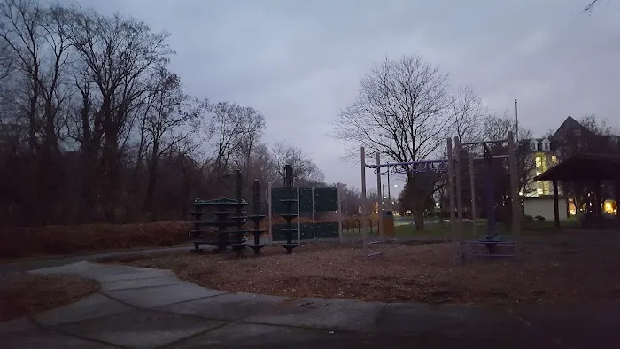 Waterlands Park Picture 3