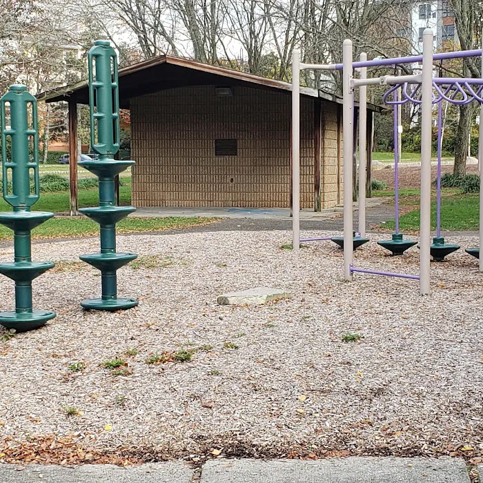 Waterlands Park Picture 8