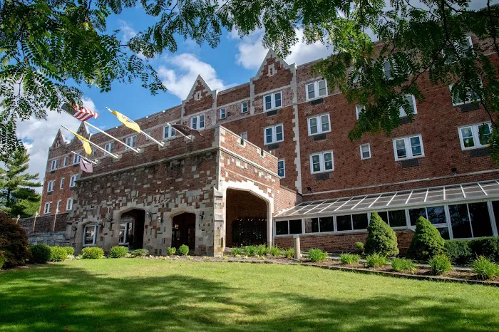 The Albion Summit Hotel Picture 1