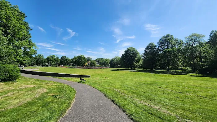 Briant Park Picture 3