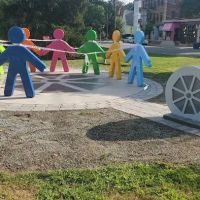Millburn Township's - All Together Now (a sculpture by Cooper Art Works LLC) ico