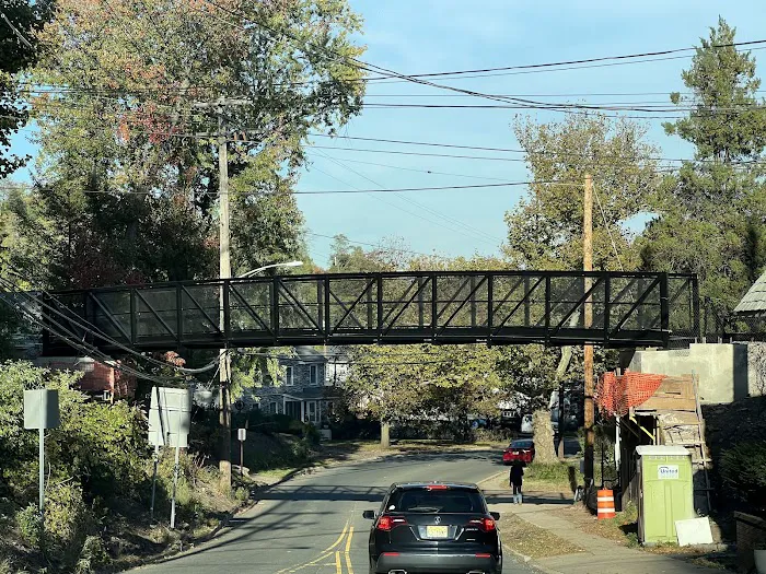 Summit Park Line Picture 3