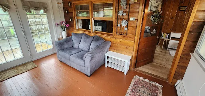 Crystal Cabin Picture 3