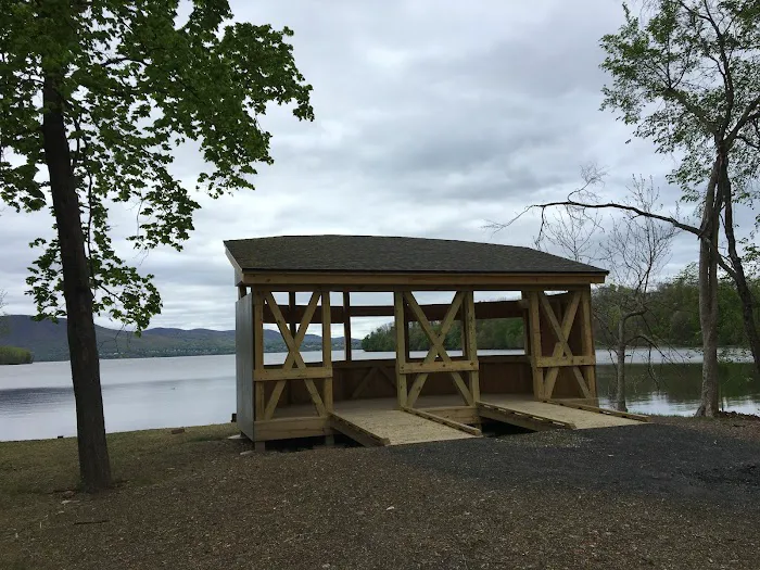 Dennings Point State Park Picture 7