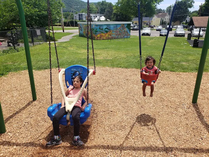 Wee Play Tots Park Picture 3
