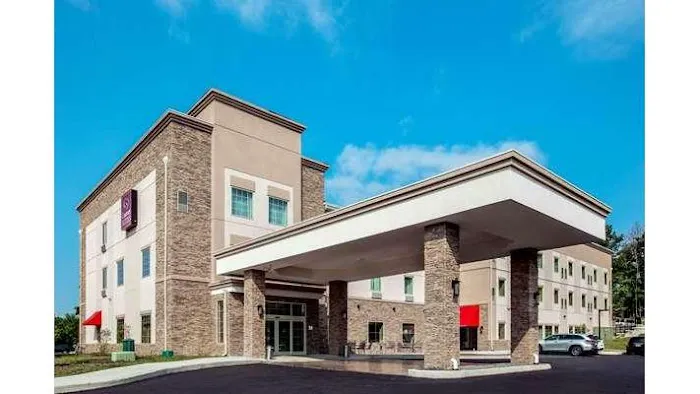 Comfort Suites Fishkill near Interstate 84 Picture 2
