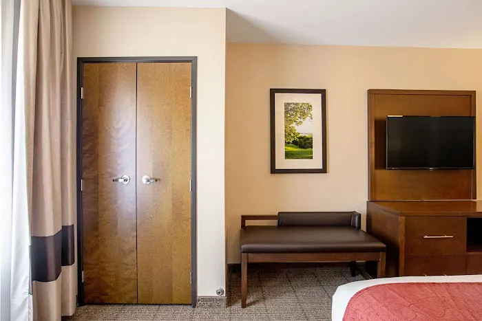 Comfort Suites Fishkill near Interstate 84 Picture 6
