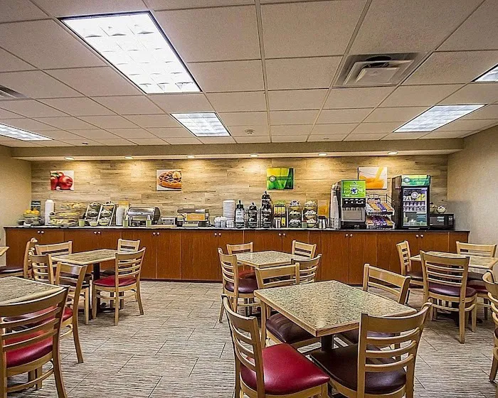 Quality Inn & Suites Fishkill South near I-84 Picture 9