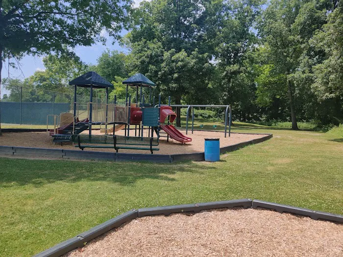 Geering Park Picture 10
