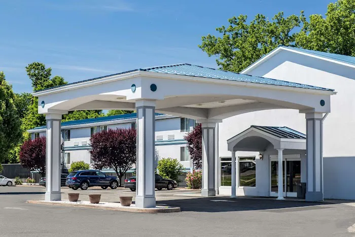 Quality Inn & Suites Danbury near University Picture 1