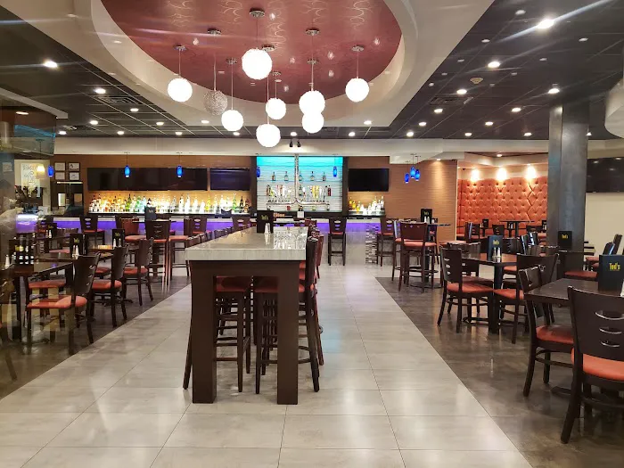 Ramada Plaza by Wyndham Newark International Airport Picture 1