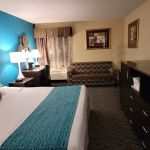 Howard Johnson by Wyndham Newark Airport