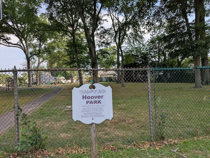 Hoover Park Picture 7