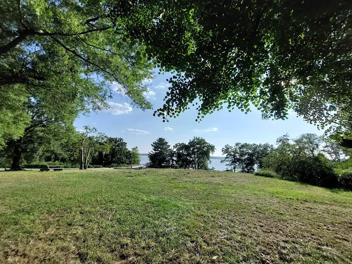 Heritage Trails Of Conference House Park Picture 6