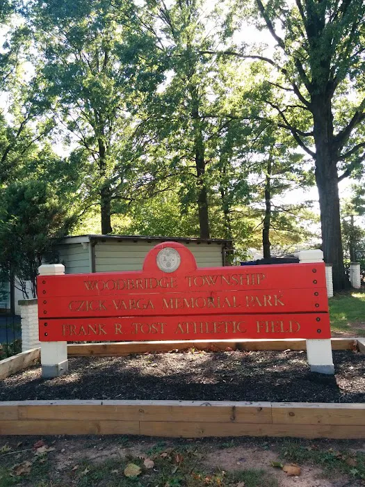 Oak Avenue Park Picture 3