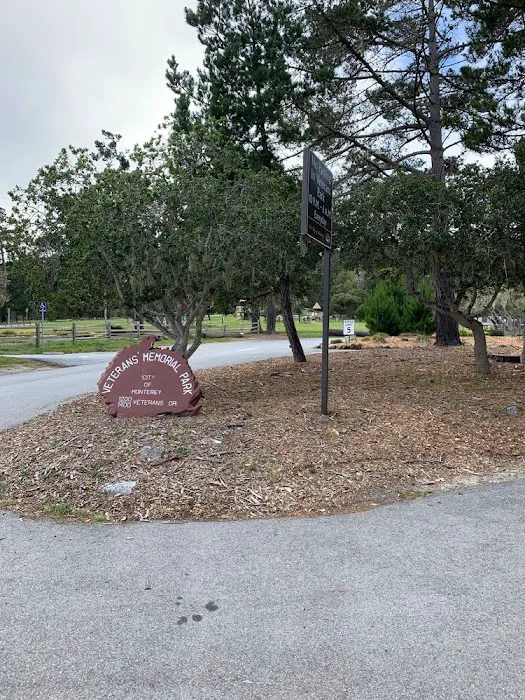 Oak Avenue Park Picture 8