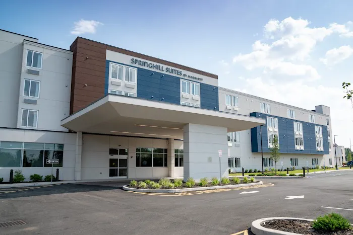SpringHill Suites Woodbridge Picture 2