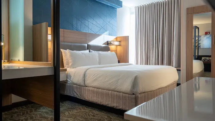 SpringHill Suites Woodbridge Picture 5