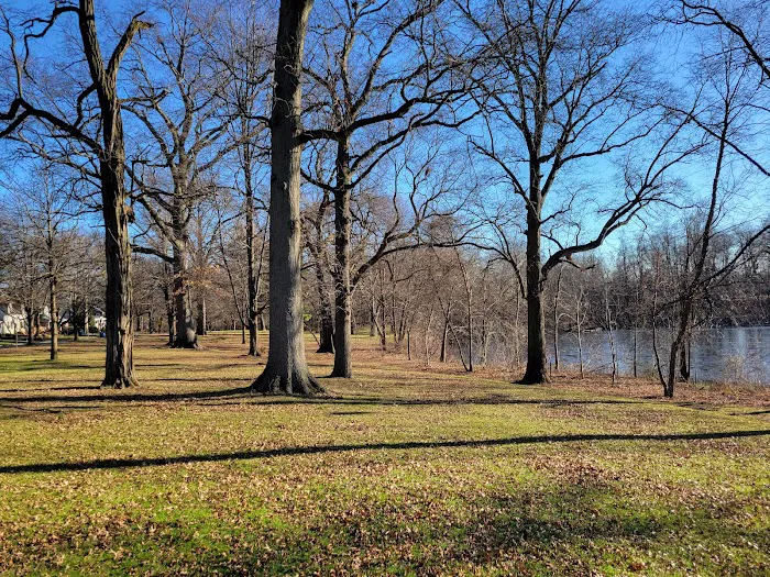 Milton Lake Park Picture 8