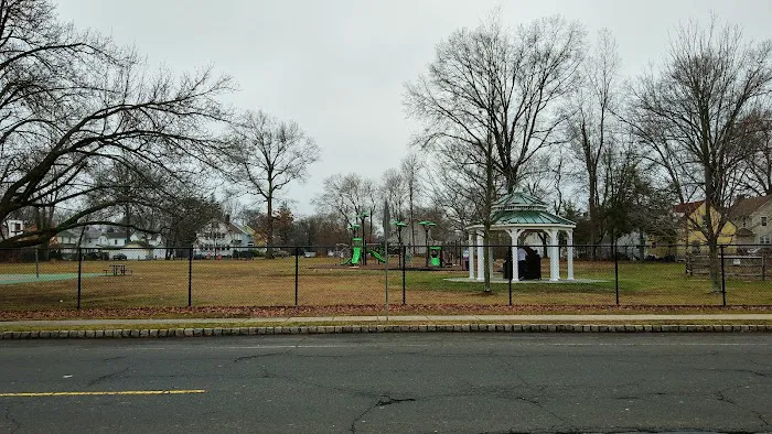 Lincoln Park Picture 8