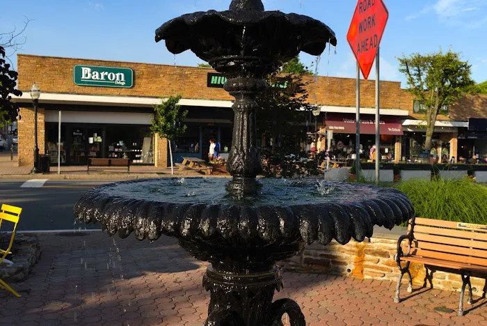 Post Office Plaza Park Picture 2