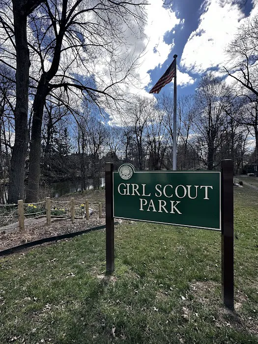 Cranford Girl Scout Park Picture 2
