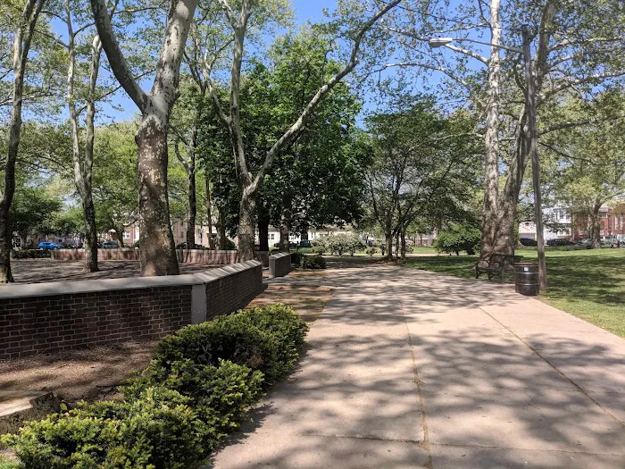 Independence Park Picture 2