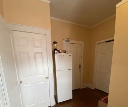 One Bedroom Apartment Near Airport