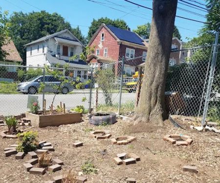 HOV Healthy Haven Garden