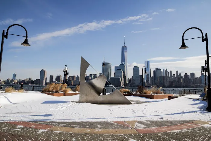 Sun Dial - Hyatt Regency Jersey City Picture 8