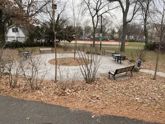 Milo S. Borden Park Picture 2