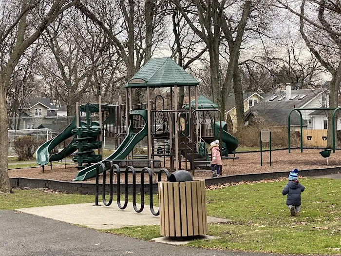 Milo S. Borden Park Picture 3