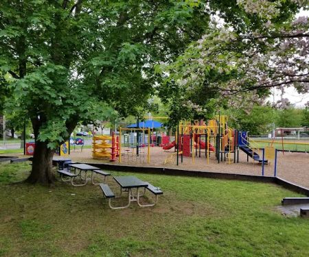 Chisholm Park