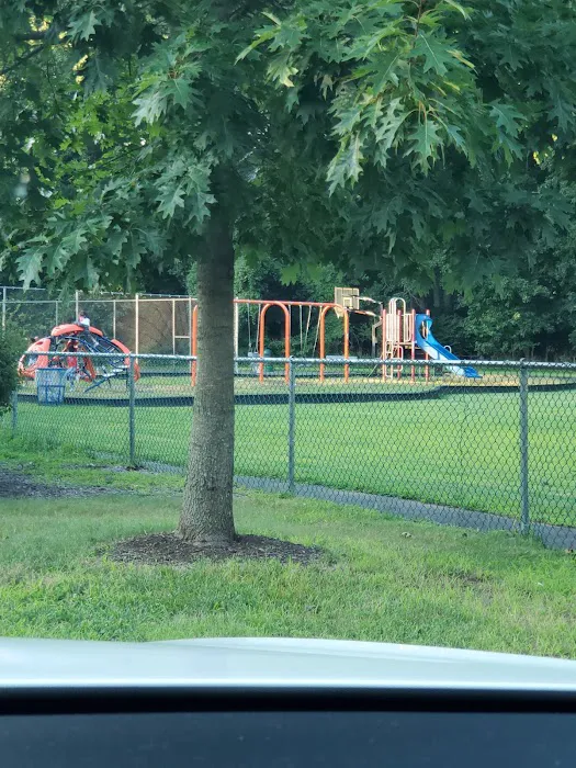 Laurel Park Picture 1