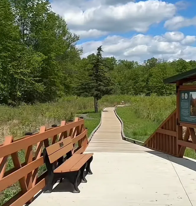 Green Trail Picture 1