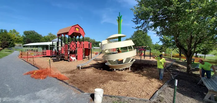 Pine Island Park Picture 2