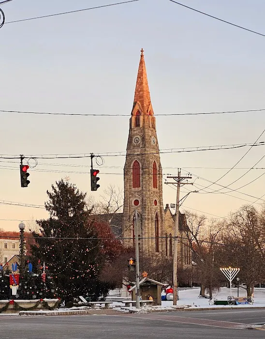 Goshen Christmas Tree Picture 7